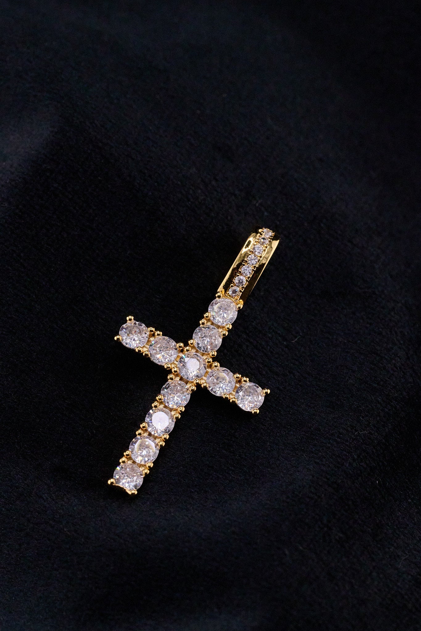 Gem Stone Pendents - Cross